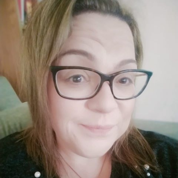 Meet your Posher, Kirsty - Picture 1 of 1